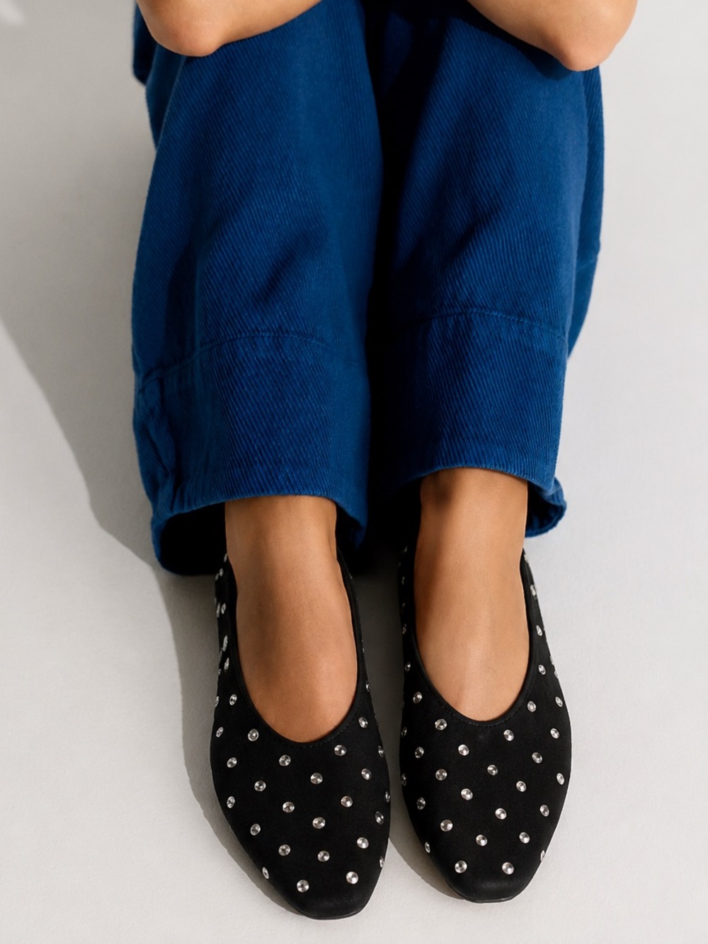 OPEN EDIT LENNOX RHINESTONE MESH FLAT IN BLACK
